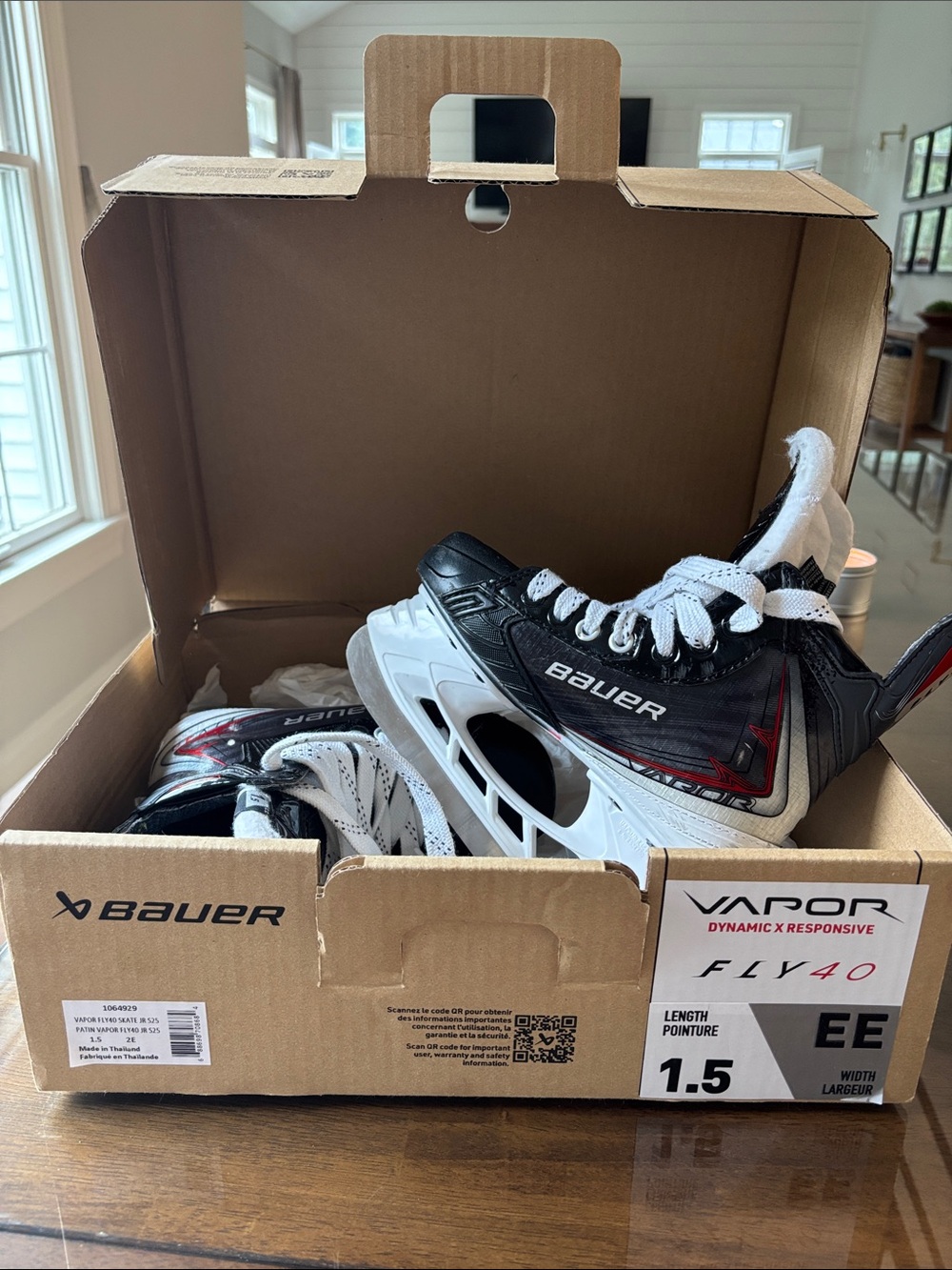 Bauer Youth Vapor Fly 40 Hockey Skates